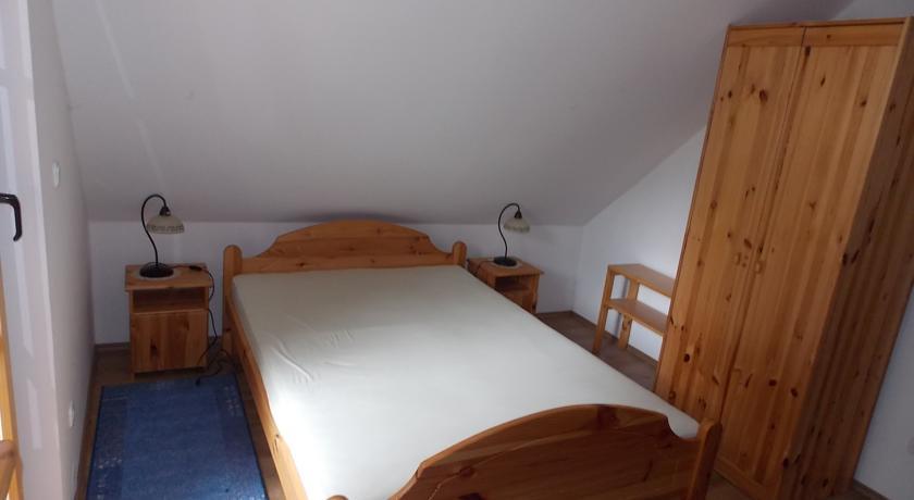 Holiday House Kaja Мойстрана Стая снимка